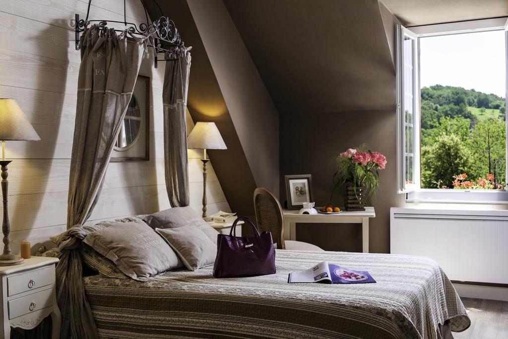 Hostellerie Belle Rive Gagnac-sur-Cere Eksteriør billede